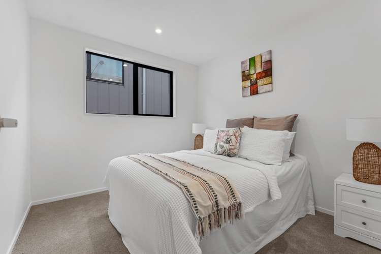 9A Frontier Lane Flat Bush_8