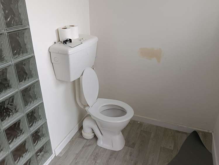 33B Cossar Street Burwood_12