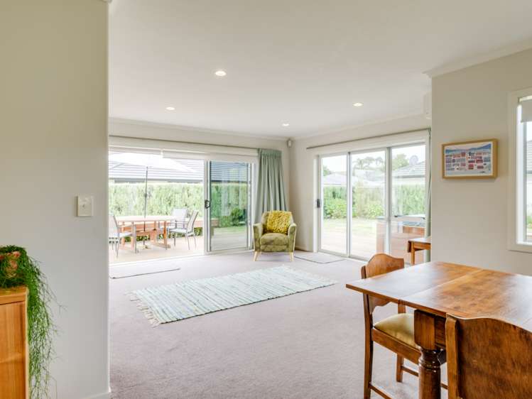 9 Sterling Park Lytton West_6