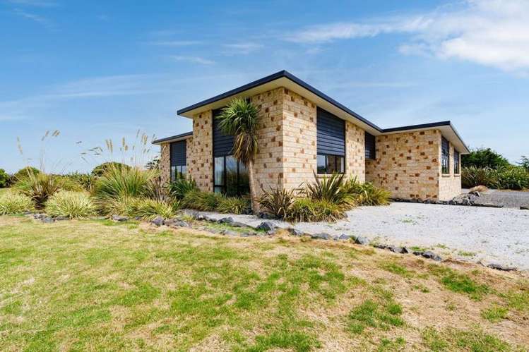 25 Tunnel Beach Road Blackhead_46