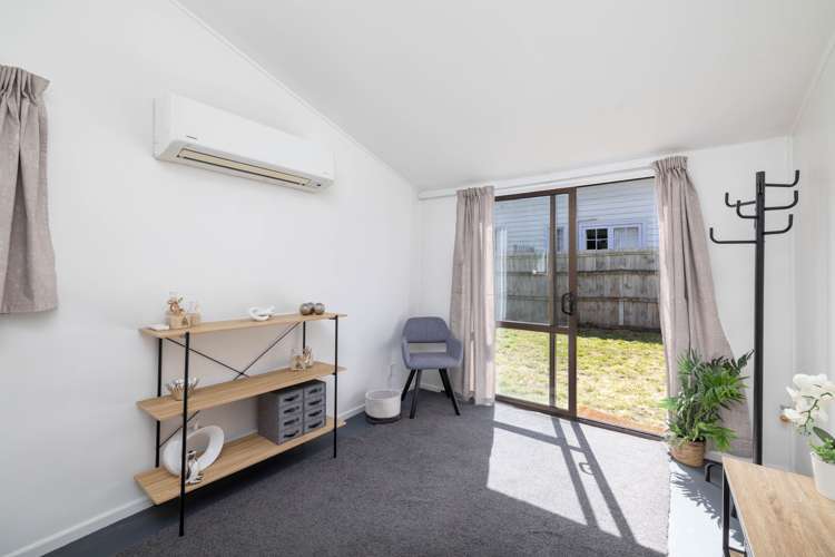 312 Breezes Road Aranui_16