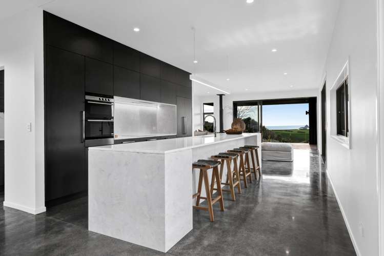 29 Washer Road Omata_5