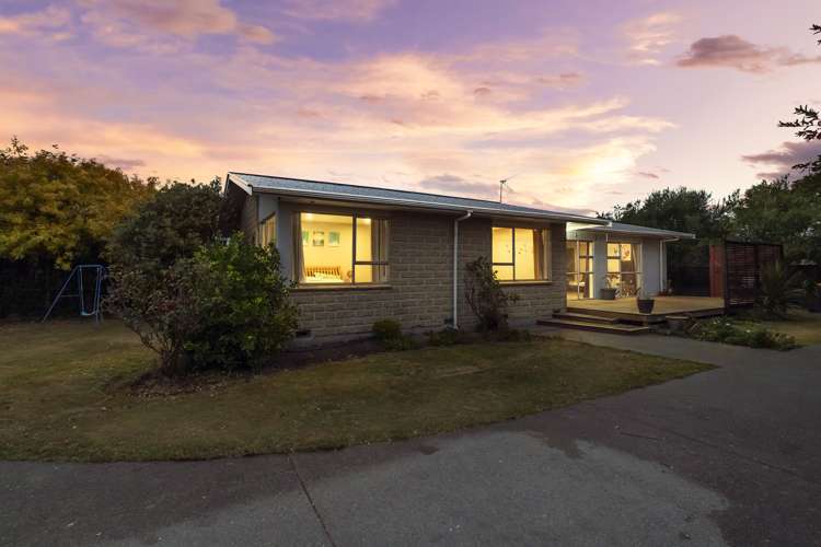 11 Bayswater Crescent Bromley_24