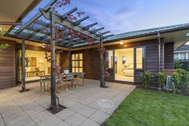 3 Fallsbrook Lane Mangere Bridge_22