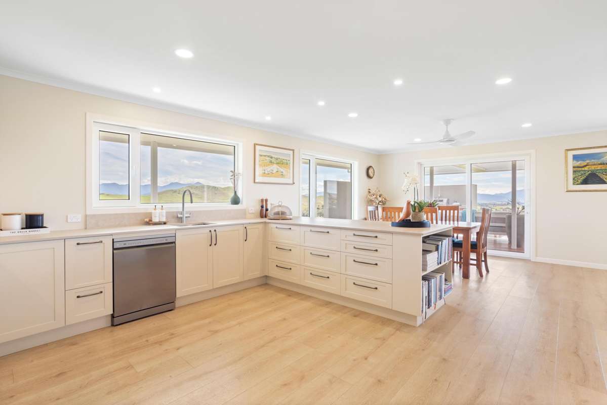 270 Barracks Road_4