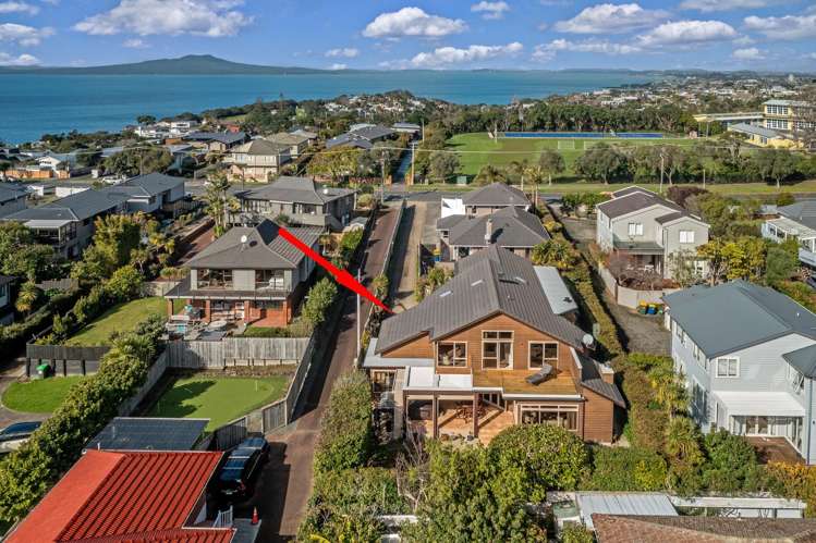 2/114 Aberdeen Road Campbells Bay_5