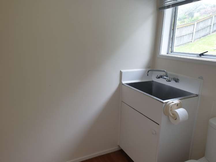 40 Holt Avenue 10899_14