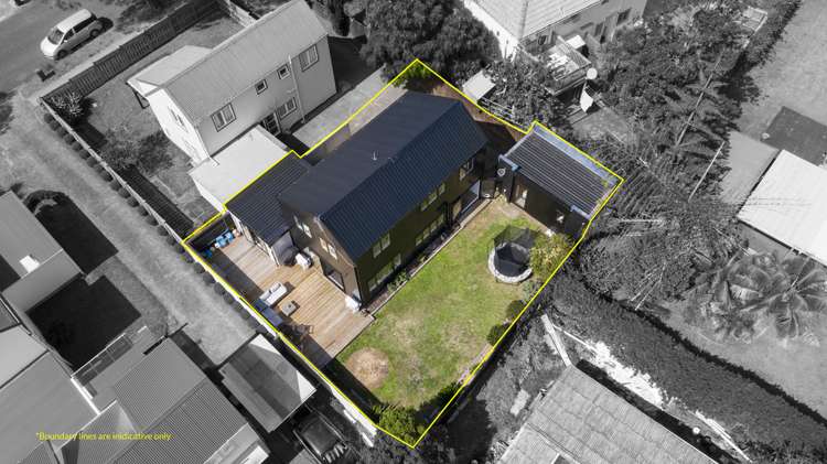 2/9 Steen Place Mangere Bridge_16