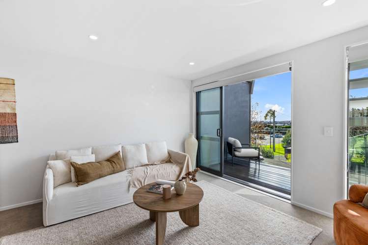 18 Memorial Park Lane Hobsonville_14