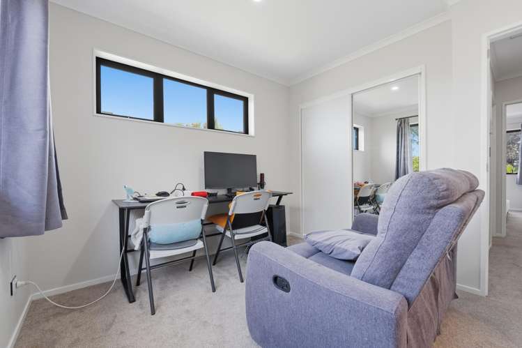 7/3 Royal View Road Te Atatu South_9