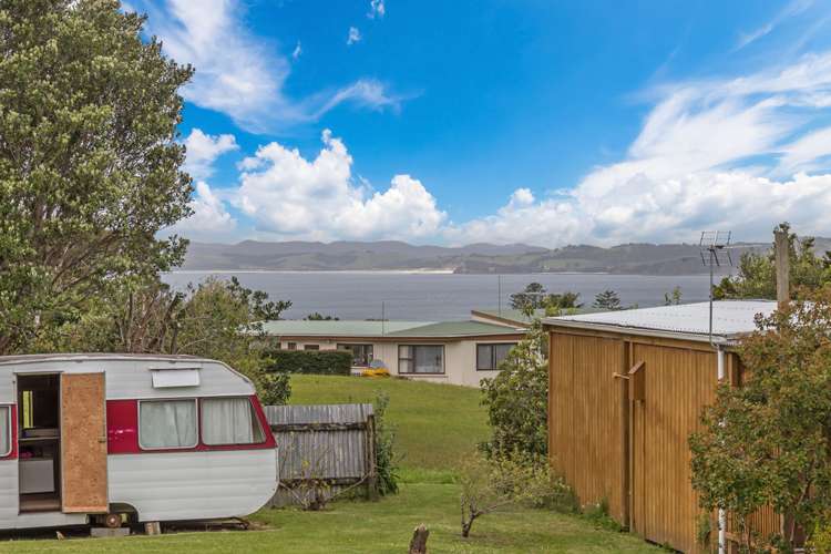 11 Leigh Road Leigh_18