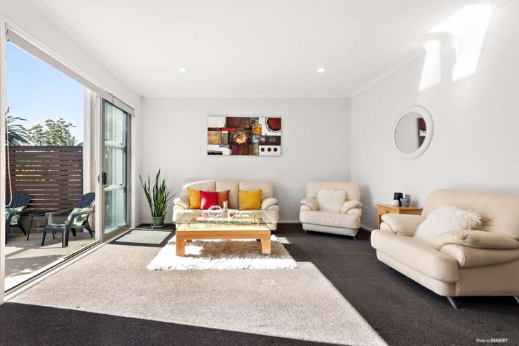 57 Buckley Avenue Hobsonville_10