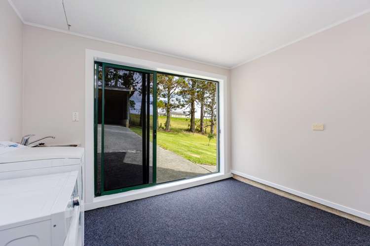 24 Mahurangi East Road Sandspit_43