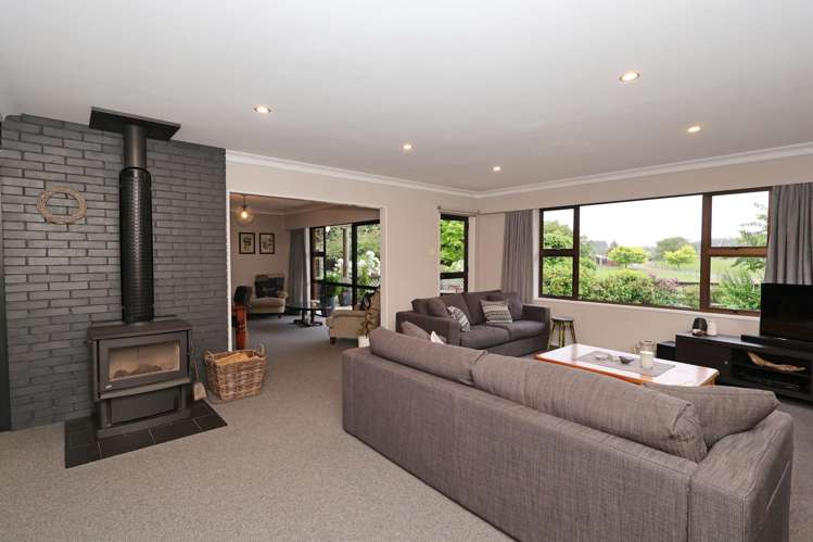 384 Flora Road East Makarewa_10