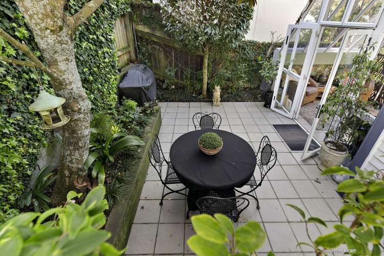 16 Newman Terrace Thorndon_13