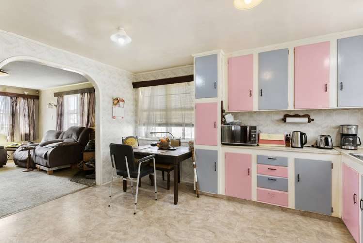 8 Brightwell Street Papakura_5