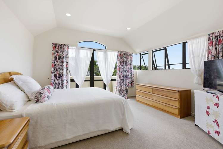 48 Penguin Drive Murrays Bay_11