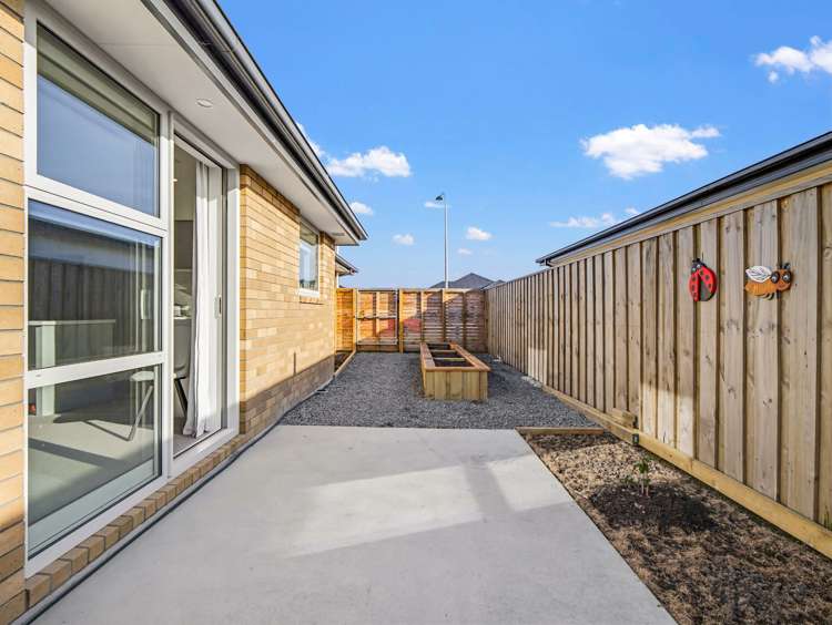 37 Greig Crescent Amberley_32