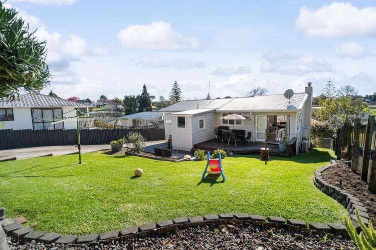 8B Esk Street Parkvale_19