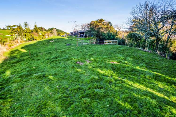 71 Hursthouse Road Tarurutangi_38