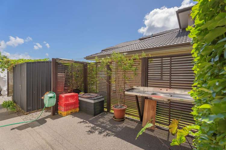 29 Sanctuary Cove Pauanui_34