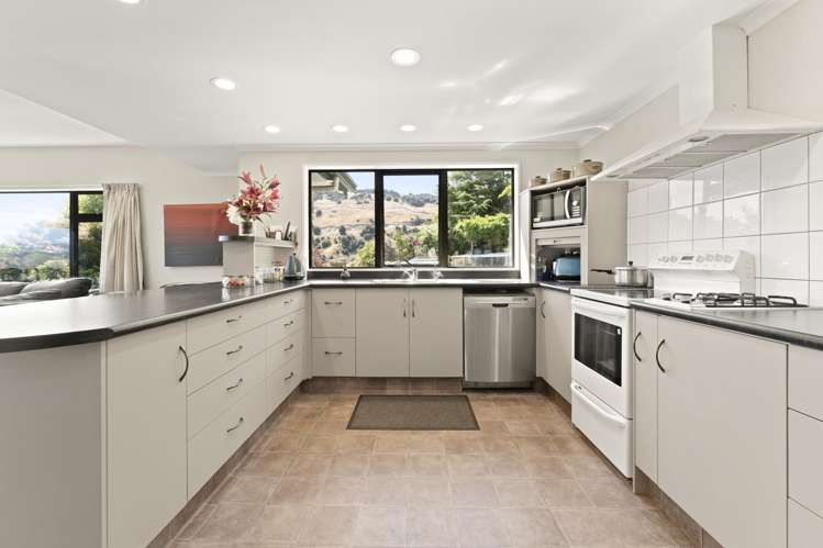 67 Surrey Heights Road Waihola_9