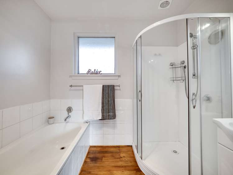 32 Stanton Crescent Hoon Hay_15