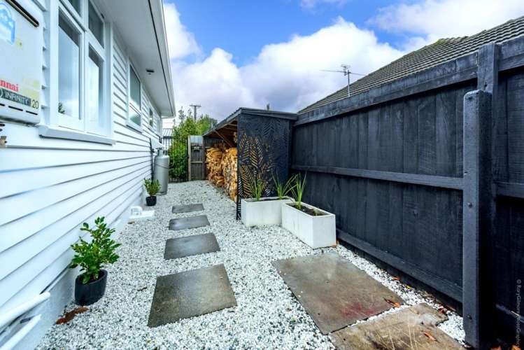 1/32 Downing Street Hoon Hay_21