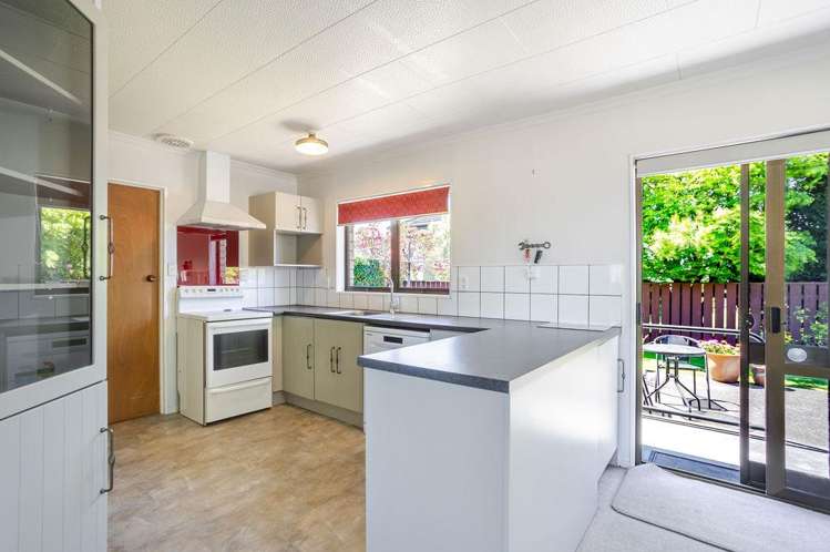 61 Allardice Street Dannevirke_2
