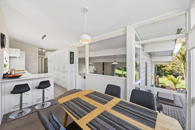 8 Blue Gum Rise Sunnyhills_7