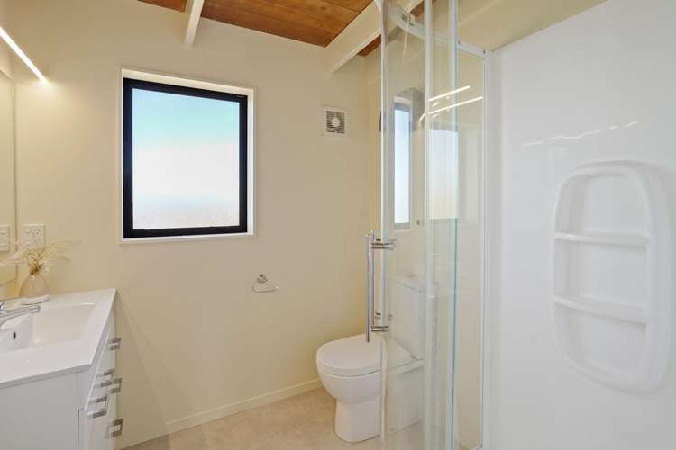 2 Cecil Wood Way Richmond Hill_15