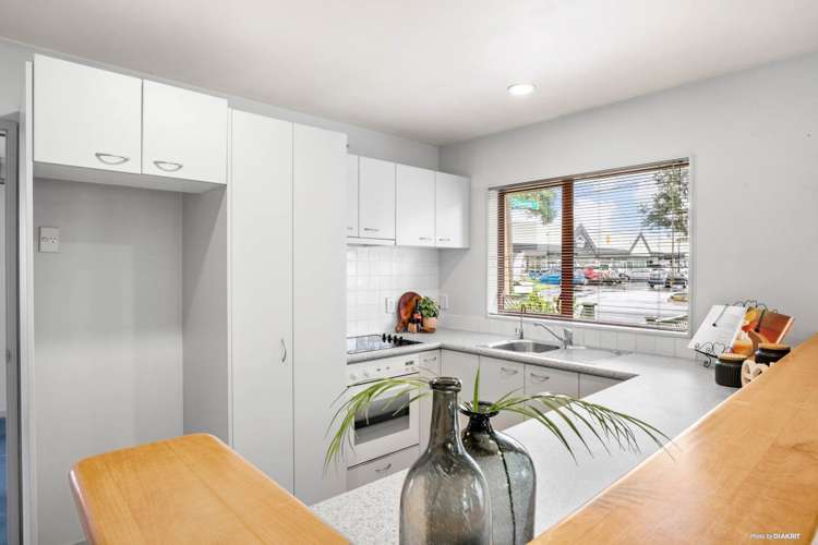 1/16 Moenui Avenue Orewa_7