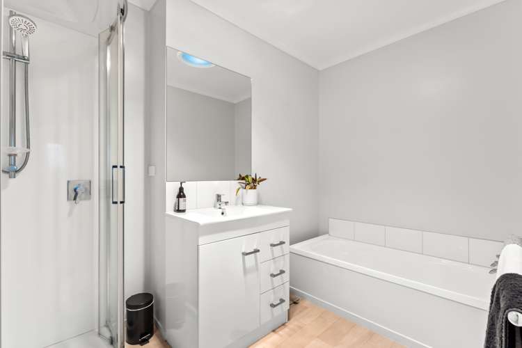 30 Whakawhiti Loop Avondale_9