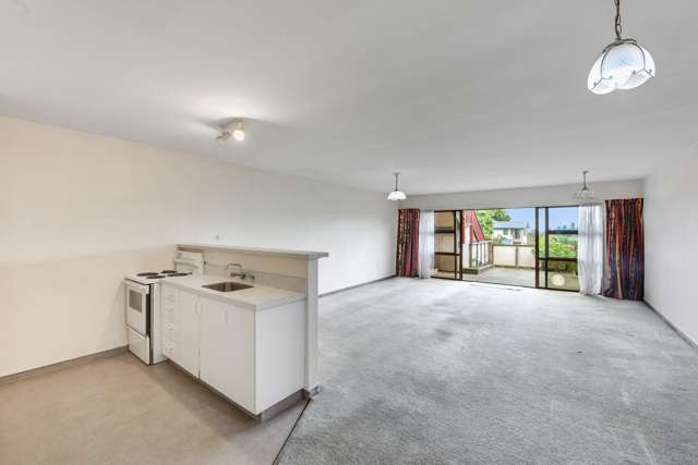 2/68 Waimea Road Nelson South_3