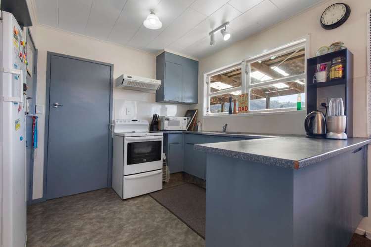 17 Beryl Place Pukehangi_15