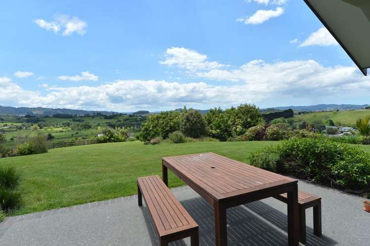 398 State Highway 1 Otaika_26