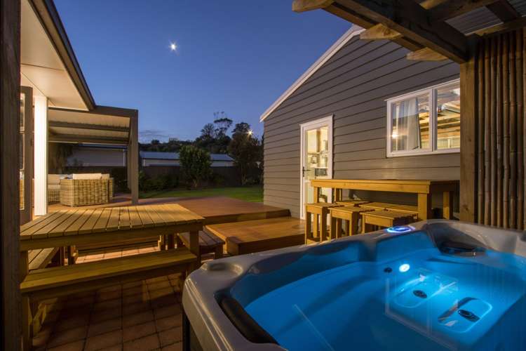 4 Sandleigh Drive Athenree_5