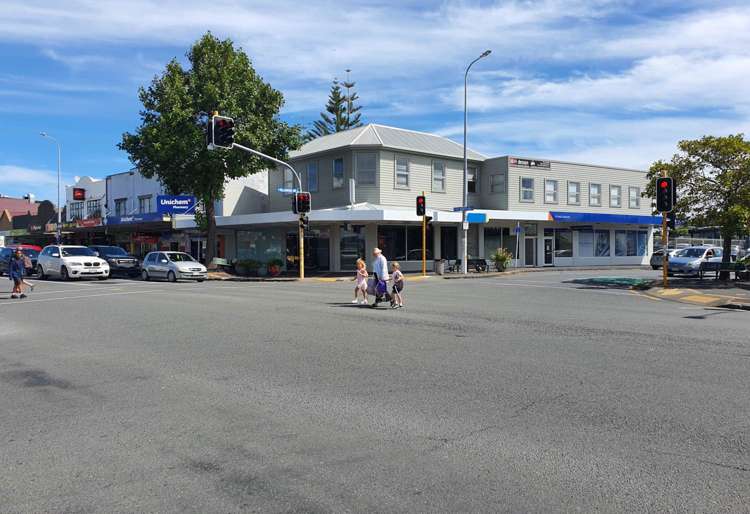 584 Great North Road_0
