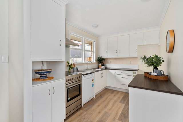 2/24 Upland Street Brookfield_2