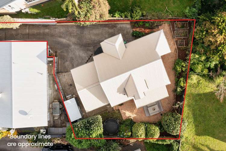 8 Higgs Road Mt Wellington_24