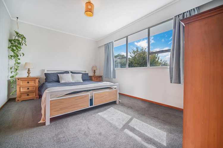 2/15 Poinsettia Place 11401_5