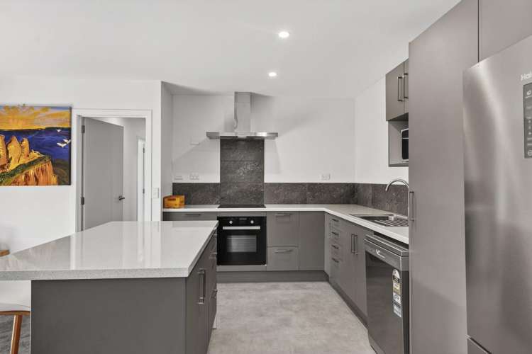 13 Bell Street Lake Hawea_3