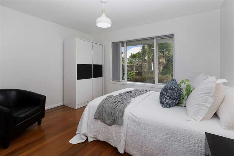 8 Ladbrokes Place Fendalton_12