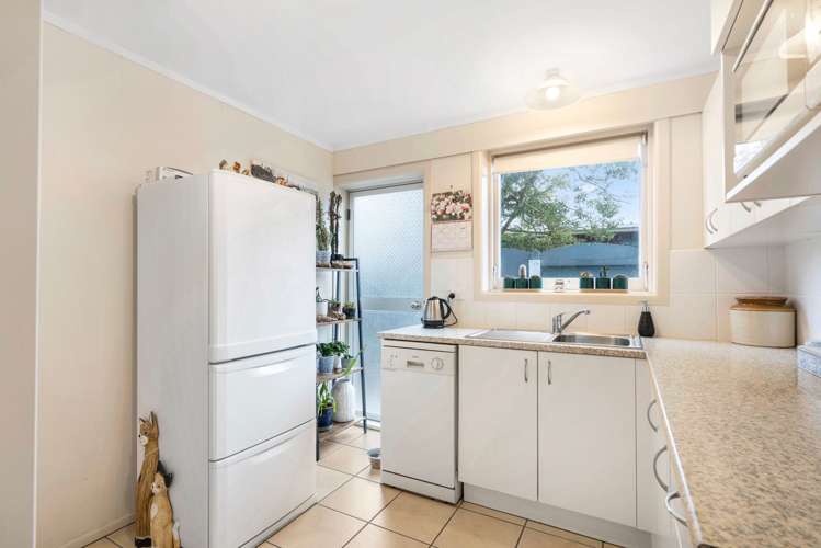 118 Sandspit Road Waiuku_24