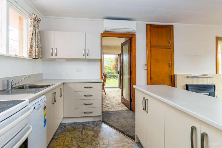 12a Sealy Street Highfield_5