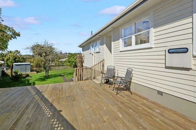 91 Lauderdale Road Birkdale_16