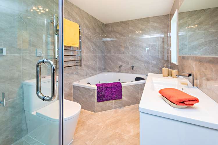 115 Argento Avenue Flat Bush_12