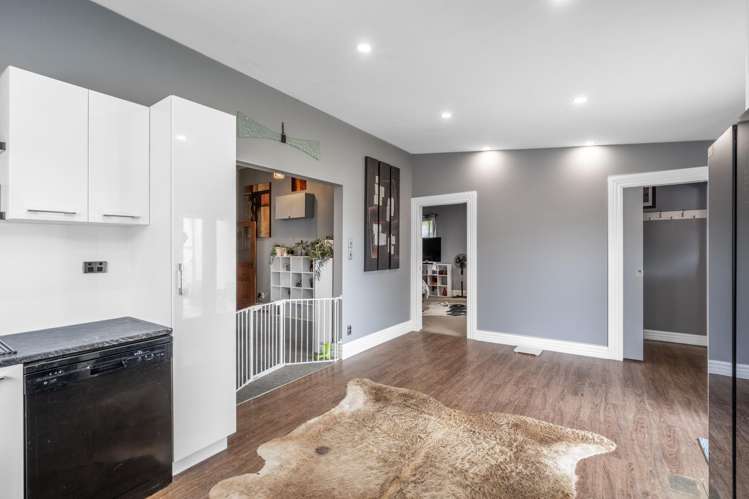 306 Crinan Street Georgetown_12