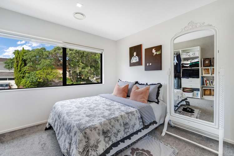 7 Hartles Place Mellons Bay_30