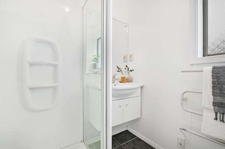 25 Flay Crescent Burnside_12